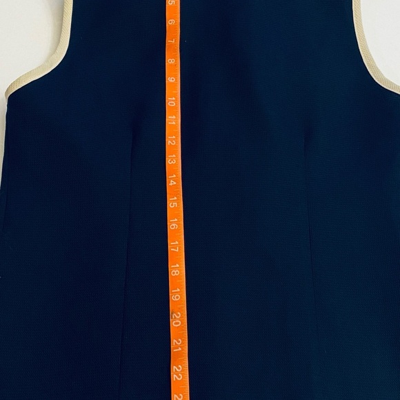 Vintage Tracy Evan’s Navy and Cream Sleeveless Jacket - Picture 4 of 5